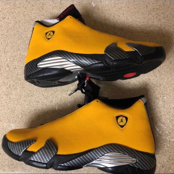 Air Jordan 14 retro shoes In yellow - Picture 1 of 3